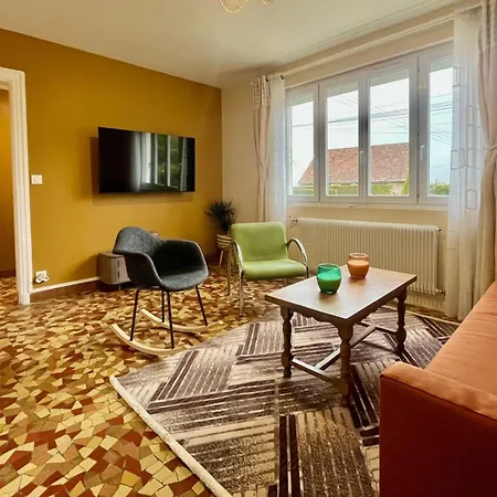 Charmante Maison Renovee, Calme Et Proche Du Centre Ferienhaus