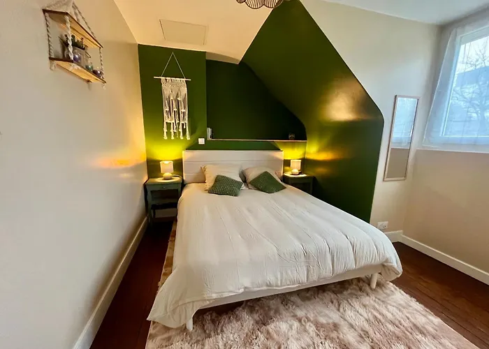 Charmante Maison Renovee, Calme Et Proche Du Centre Nyaraló Caen