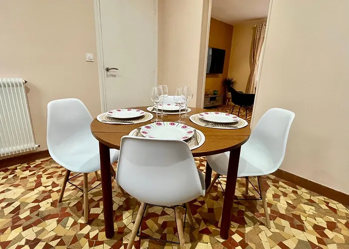 Charmante Maison Renovee, Calme Et Proche Du Centre Caen